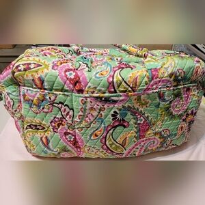 Vera Bradley large travel tote Like New